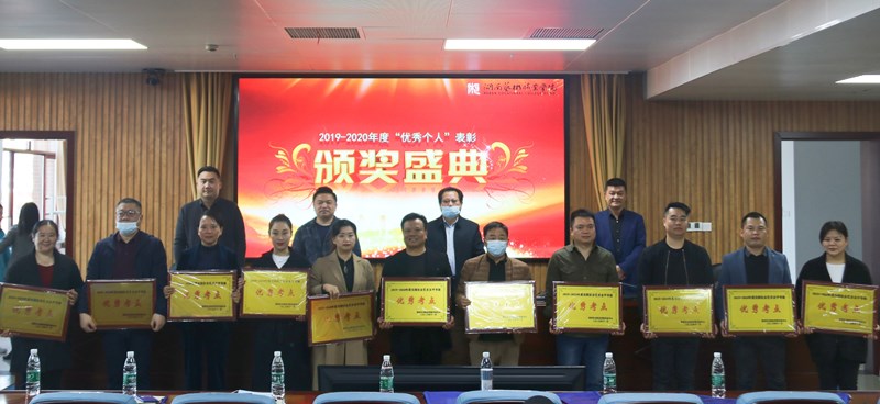 懷化吉光琴行有限公司,懷化吉光琴行,懷化鋼琴，懷化琴行，懷化雅馬哈鋼琴
